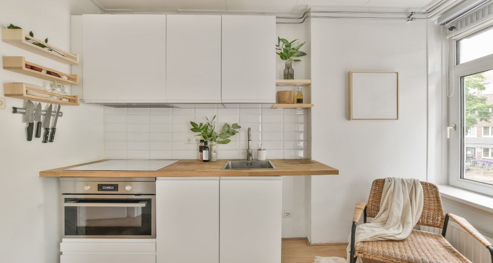 Descubre 6 consejos para maximizar el espacio de una cocina pequeña